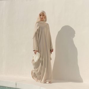 Beige Minimalist Closed Abaya